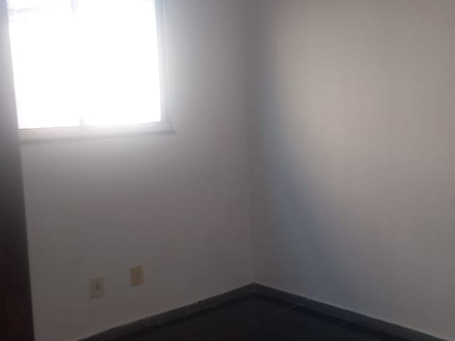 Apartamento 2 quartos e 1 banheiro, à venda, no bairro Santa Cruz em Rio de Janeiro