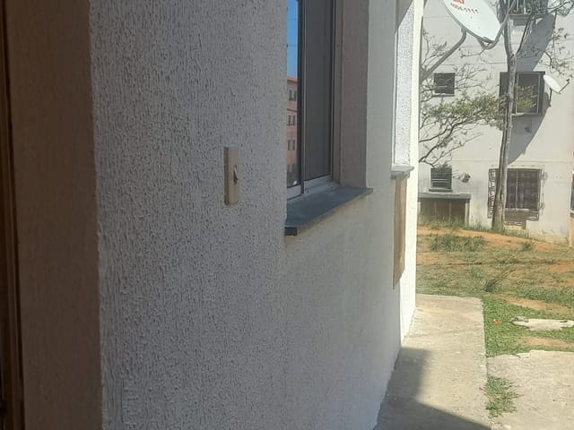 Apartamento 2 quartos e 1 banheiro, à venda, no bairro Santa Cruz em Rio de Janeiro