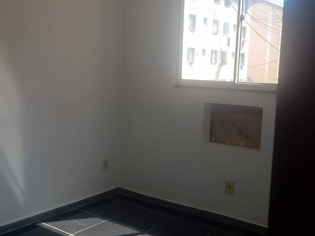 Apartamento 2 quartos e 1 banheiro, à venda, no bairro Santa Cruz em Rio de Janeiro