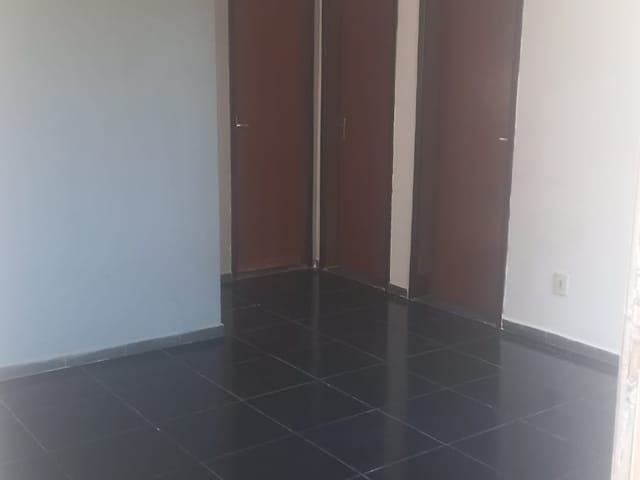 Apartamento 2 quartos e 1 banheiro, à venda, no bairro Santa Cruz em Rio de Janeiro