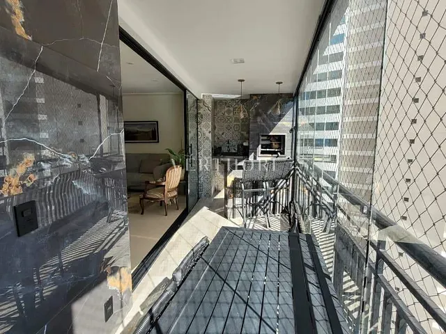 Apartamento 3 quartos e 4 banheiros, à venda, no bairro Gleba Fazenda Palhano em Londrina