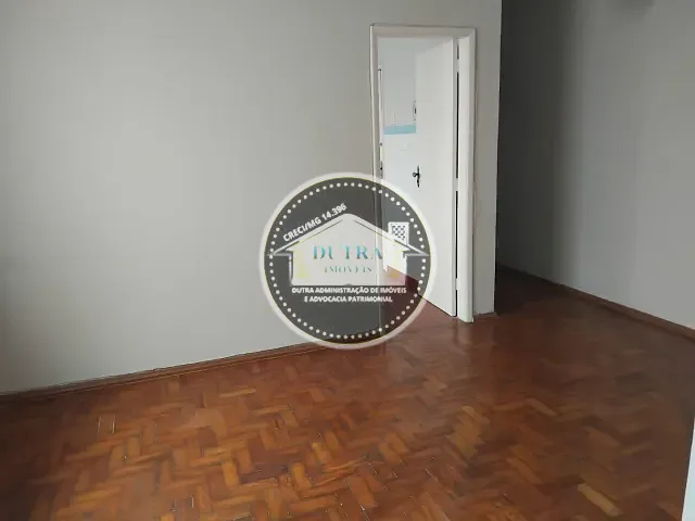 Apartamento 2 quartos e 2 banheiros, para alugar, no bairro São Mateus em Juiz de Fora