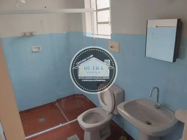 Apartamento 2 quartos e 2 banheiros, para alugar, no bairro São Mateus em Juiz de Fora