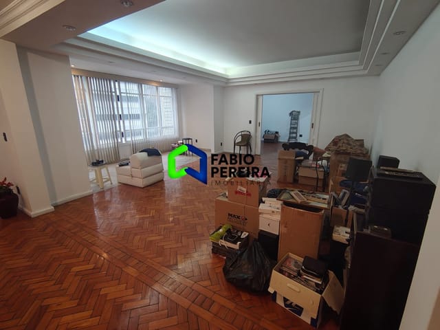Apartamento com 313m² 4 quartos e 4 banheiros, à venda, no bairro Copacabana em Rio de Janeiro