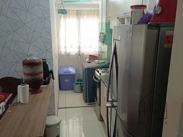 Apartamento 2 quartos e 1 banheiro, à venda, no bairro Jardim Ísis em Cotia