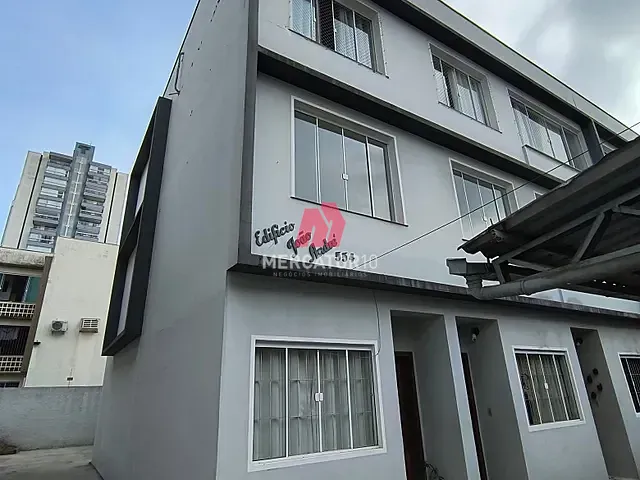 Apartamento 3 quartos e 2 banheiros, para alugar, no bairro Victor Konder em Blumenau