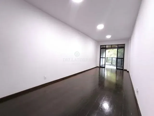 Apartamento com 621m² 2 quartos e 2 banheiros, à venda, no bairro Agriões em Teresópolis