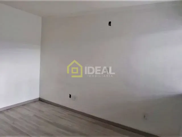 Apartamento 2 quartos e 1 banheiro, à venda, no bairro Santa Cruz em Concórdia