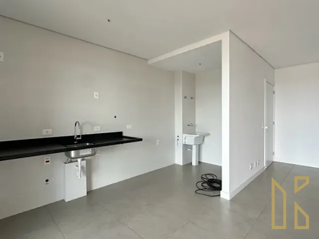 Apartamento 2 quartos e 2 banheiros, à venda, no bairro Guanabara Parque Boulevard em Londrina