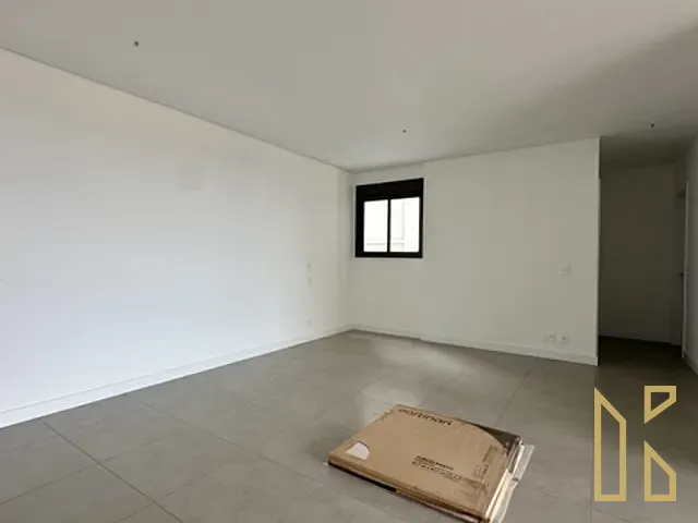 Apartamento 2 quartos e 2 banheiros, à venda, no bairro Guanabara Parque Boulevard em Londrina