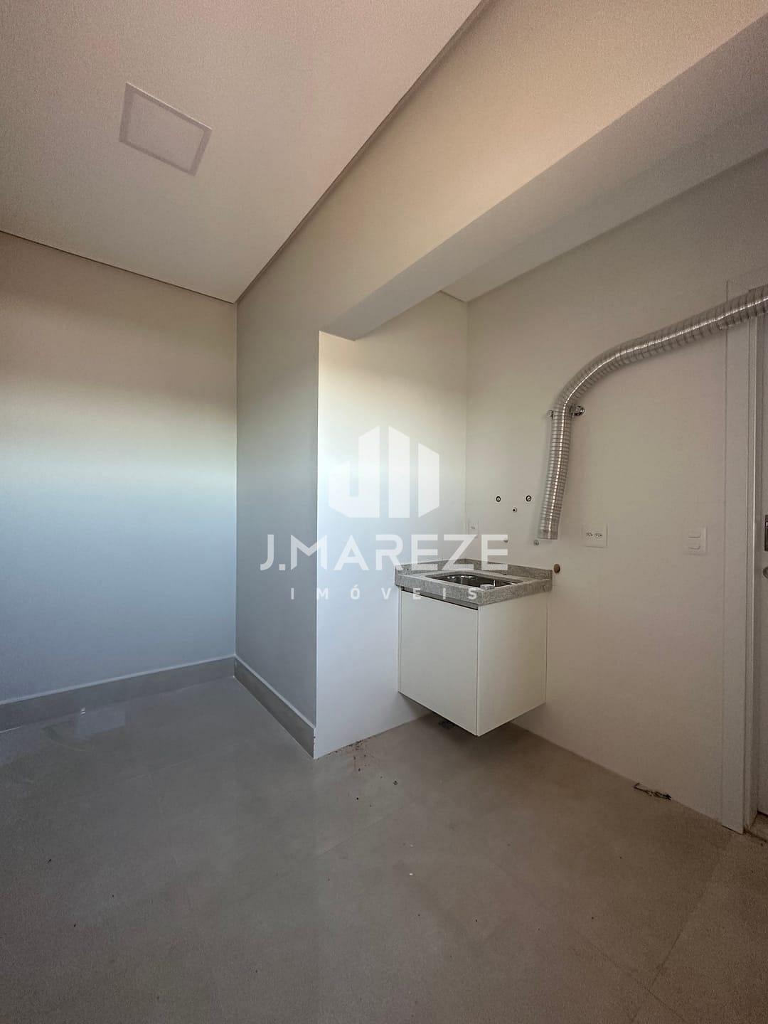 Apartamento à venda com 3 quartos, 134m² - Foto 25
