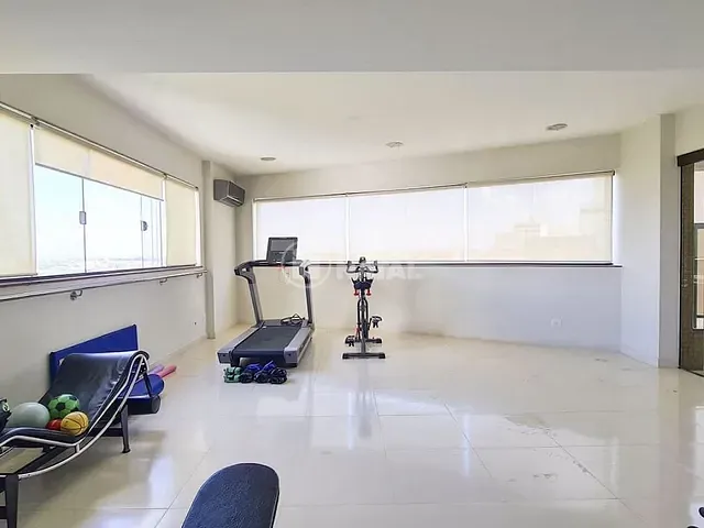 Apartamento com 718m² 4 quartos e 6 banheiros, à venda, no bairro Caiçaras em Londrina