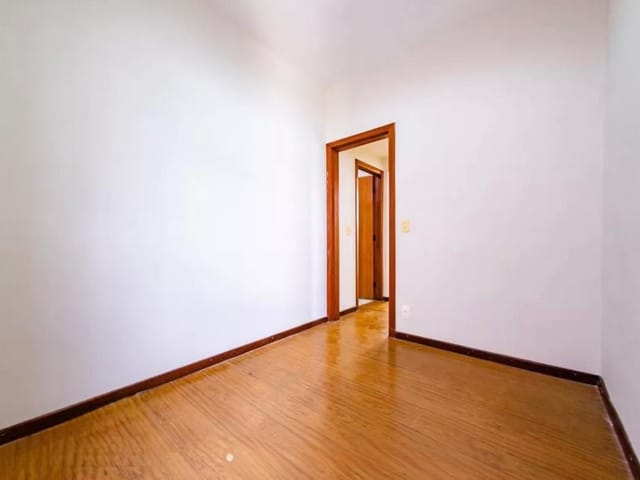 Apartamento 3 quartos e 1 banheiro, à venda, no bairro Caiçaras em Belo Horizonte
