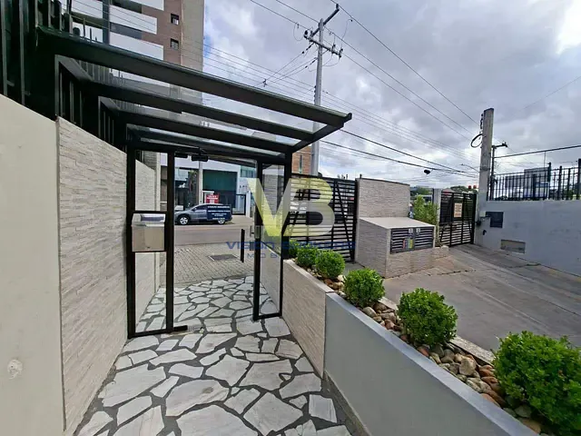 Apartamento com 100m² 3 quartos e 2 banheiros, à venda, no bairro Capão da Imbuia em Curitiba