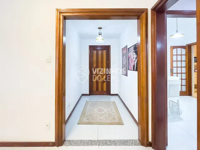 Apartamento com 95m² 3 quartos e 3 banheiros, à venda, no bairro Leme em Rio de Janeiro