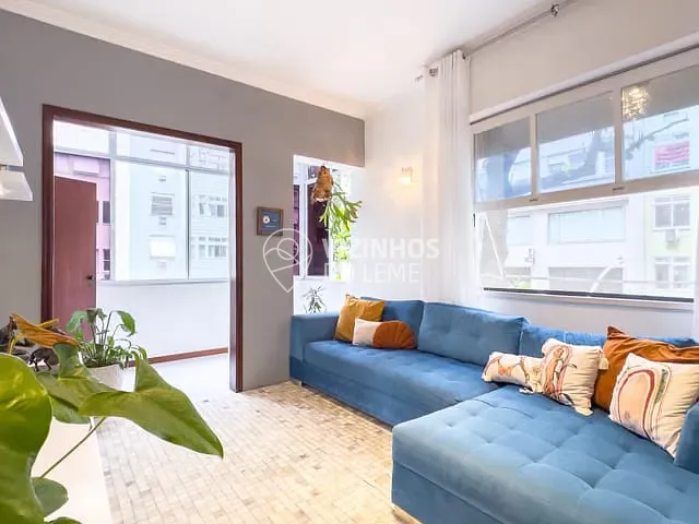 Apartamento com 95m² 3 quartos e 3 banheiros, à venda, no bairro Leme em Rio de Janeiro
