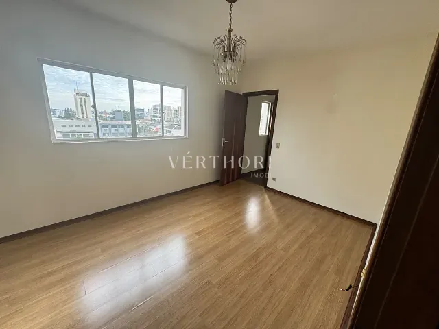 Apartamento com 200m² 3 quartos e 4 banheiros, à venda, no bairro Vila Ipiranga em Londrina