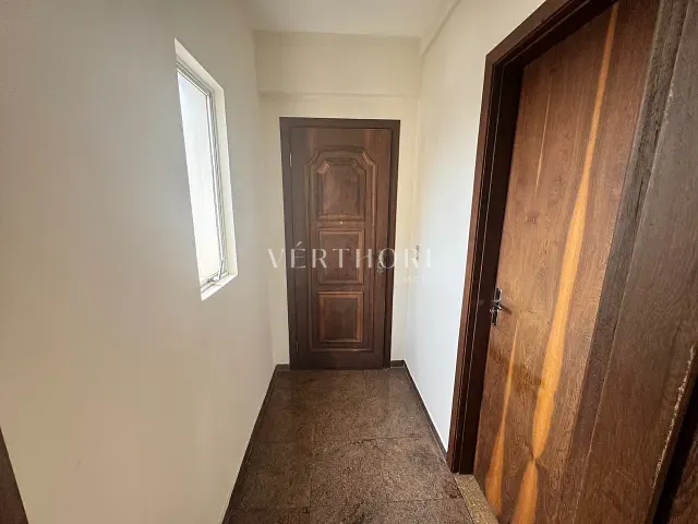 Apartamento com 200m² 3 quartos e 4 banheiros, à venda, no bairro Vila Ipiranga em Londrina