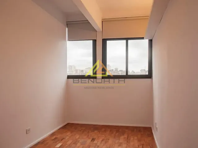 Apartamento com 32m² 1 quarto e 1 banheiro, para alugar, no bairro República em São Paulo