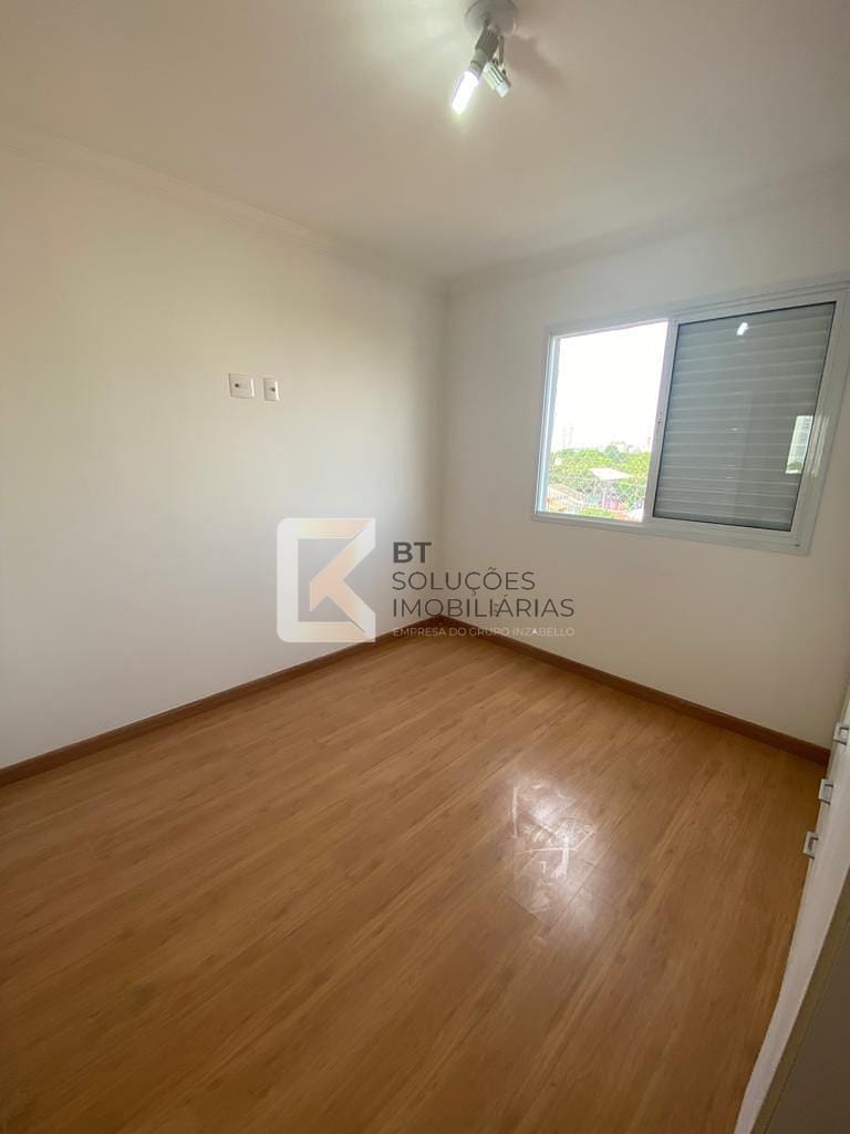 Apartamento para alugar com 3 quartos, 79m² - Foto 7