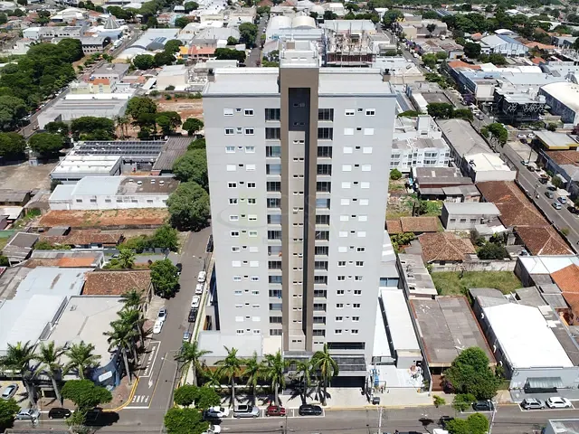 Apartamento com 428m² 3 quartos e 5 banheiros, à venda, no bairro Centro em Apucarana