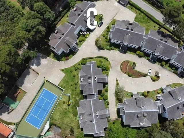 Apartamento 5 quartos e 4 banheiros, à venda, no bairro Vila Inglesa em Campos Do Jordão