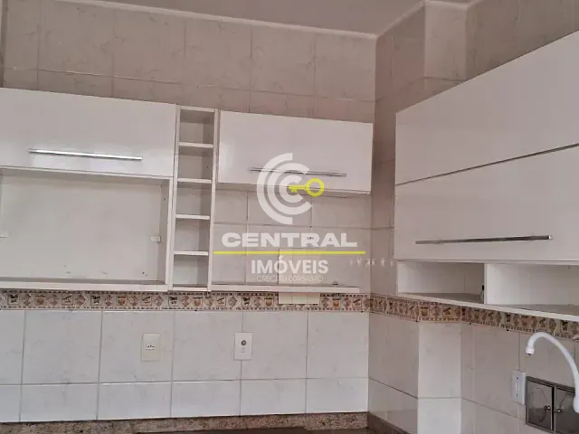 Apartamento 2 quartos e 1 banheiro, à venda, no bairro Fonseca em Niterói