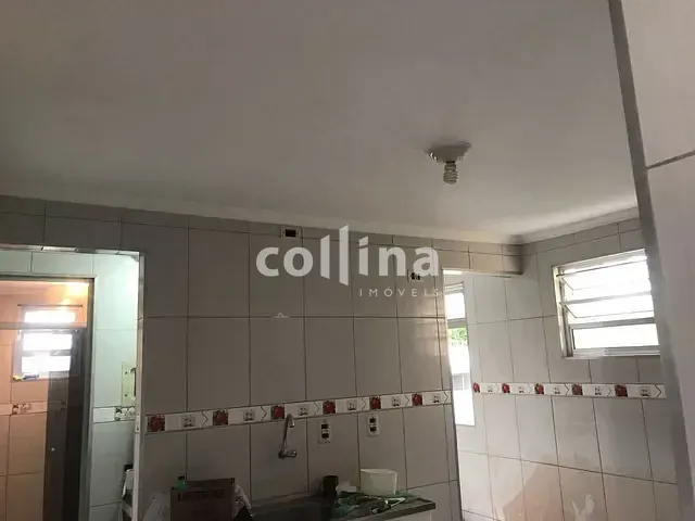 Apartamento 2 quartos e 1 banheiro, à venda, no bairro Cohab II em Carapicuíba