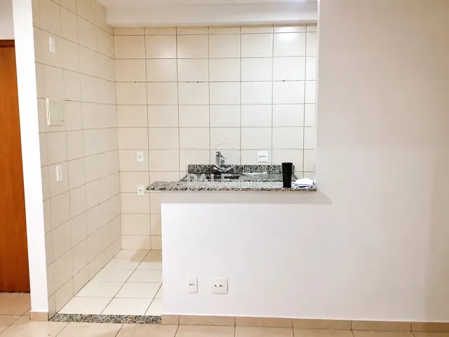 Apartamento 3 quartos e 1 banheiro, à venda, no bairro Samambaia Sul (Samambaia) em Brasília
