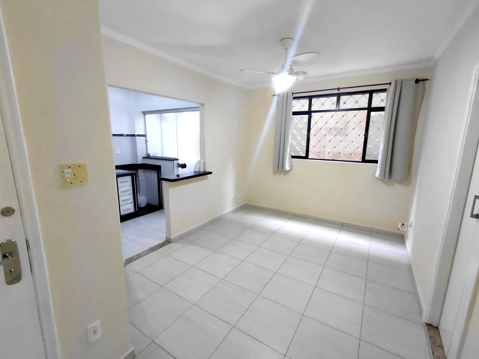 Apartamento à venda com 1 quarto, 1 banheiro, 1 vaga e 39m² no Marapé, Santos — foto principal