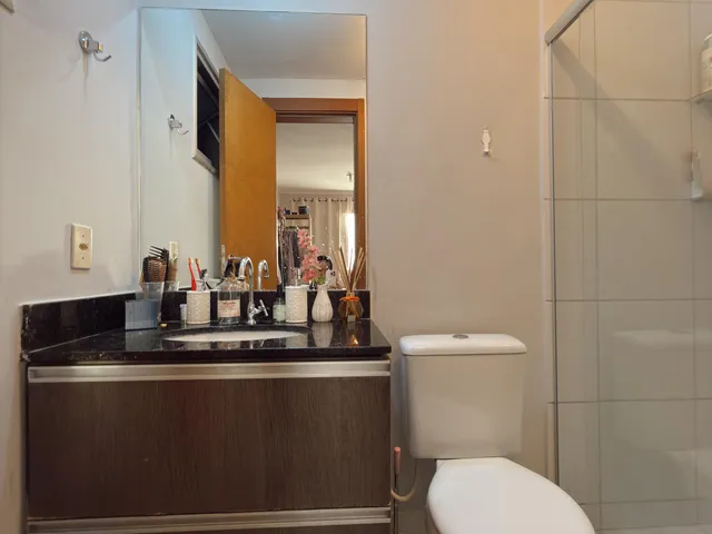 Apartamento 2 quartos e 1 banheiro, à venda, no bairro Parque Residencial Laranjeiras em Serra