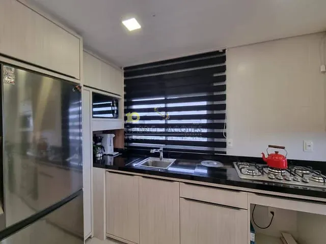 Apartamento com 85m² 2 quartos e 2 banheiros, à venda, no bairro Pedra Branca em Palhoça