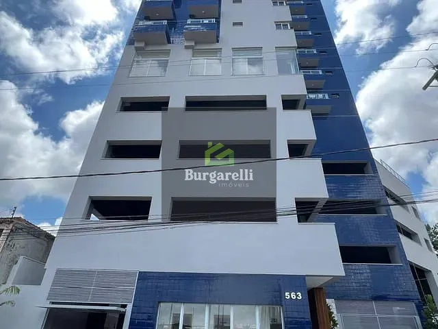 Apartamento 2 quartos e 1 banheiro, para alugar, no bairro Centro em Lavras