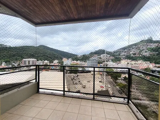 Apartamento 3 quartos e 3 banheiros, à venda, no bairro Várzea em Teresópolis