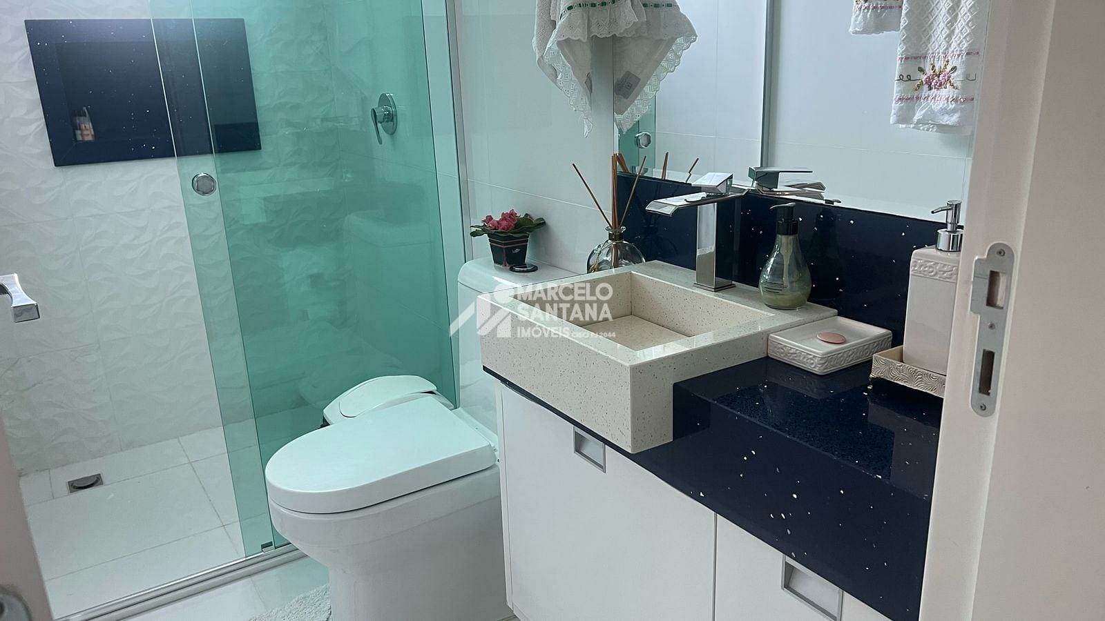 Apartamento à venda com 3 quartos, 128m² - Foto 15