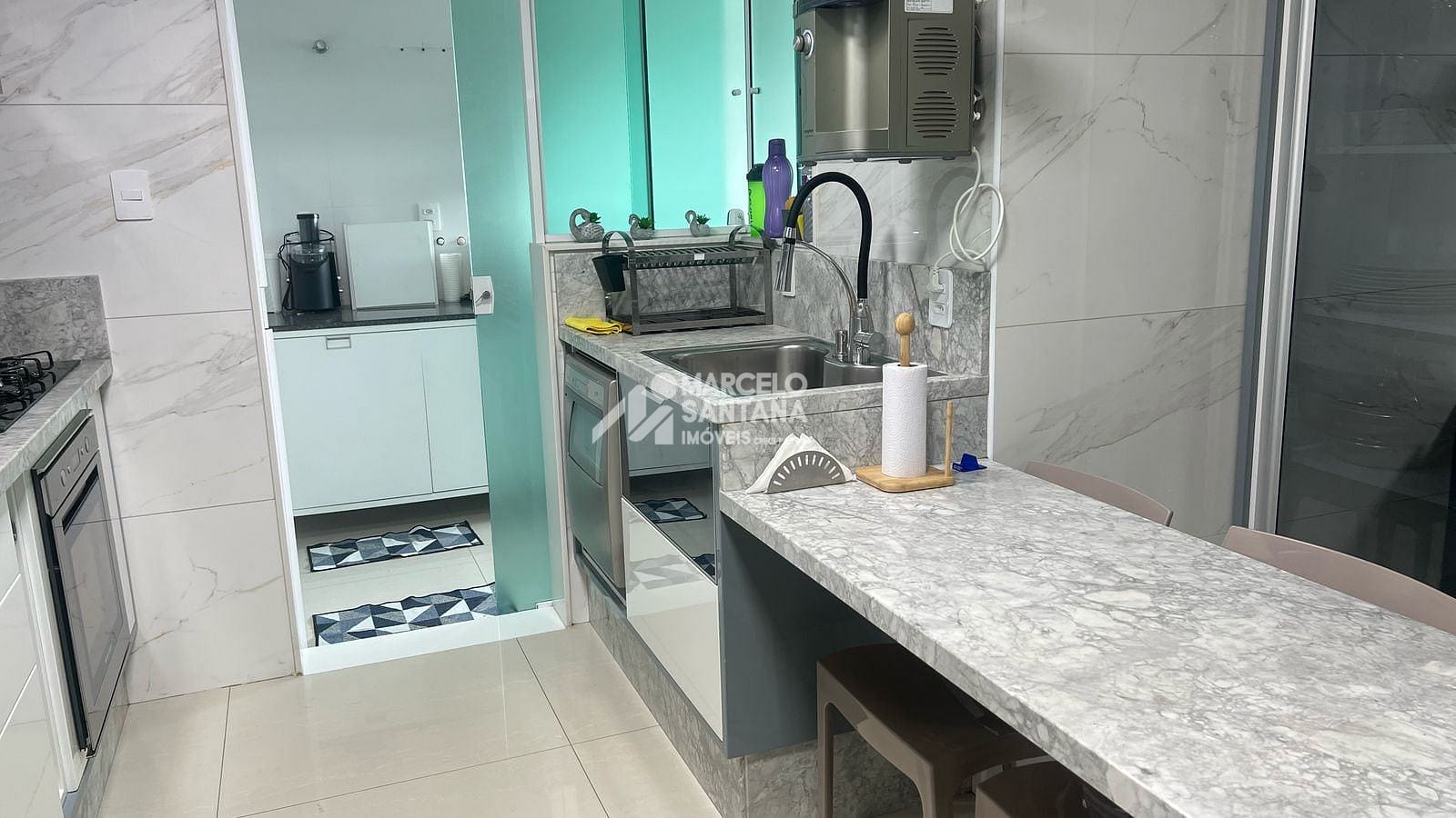 Apartamento à venda com 3 quartos, 128m² - Foto 4