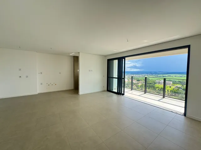 Apartamento com 10m² 2 quartos e 2 banheiros, à venda, no bairro Gleba Palhano em Londrina