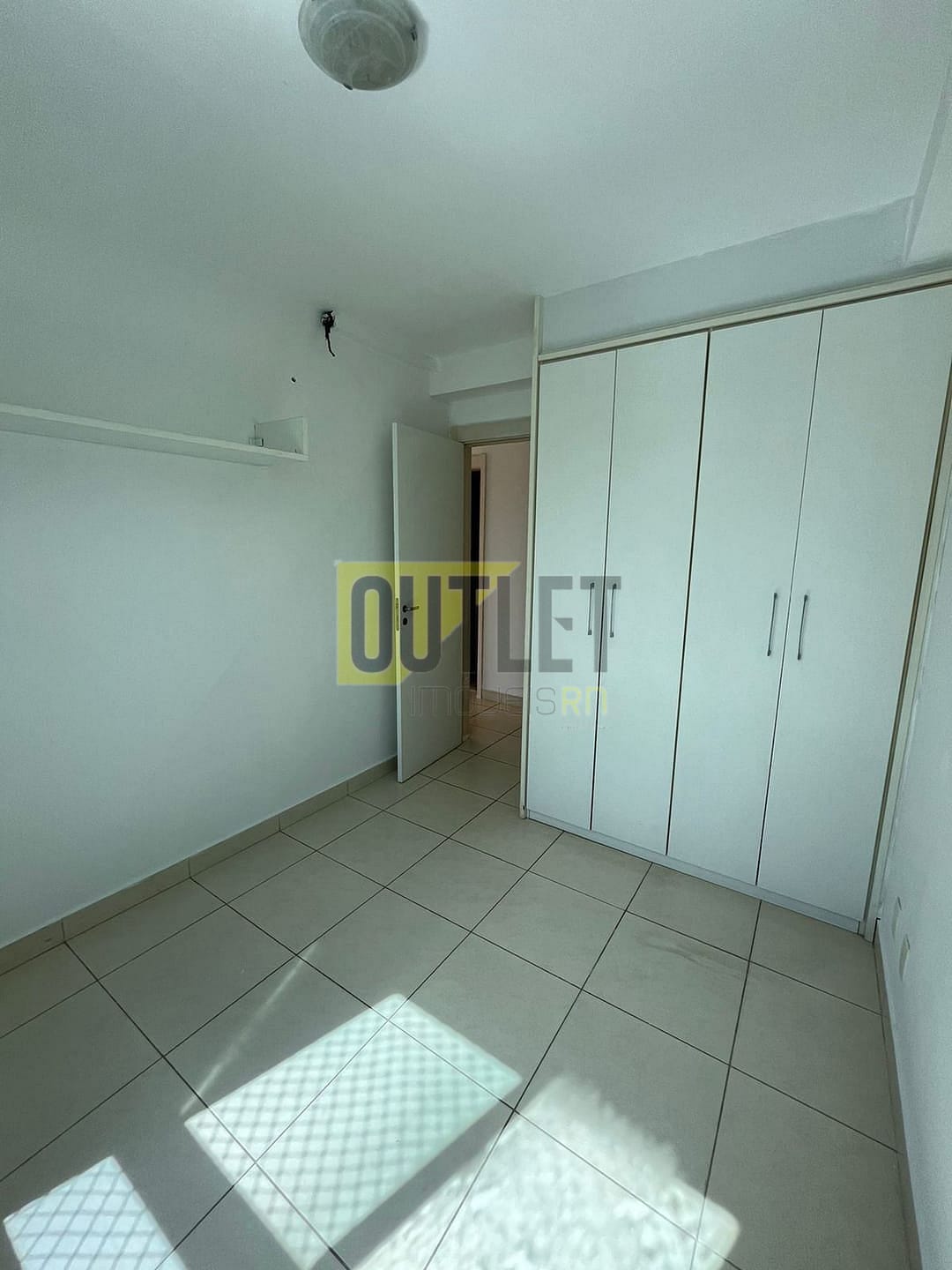 Apartamento à venda com 3 quartos, 81m² - Foto 4