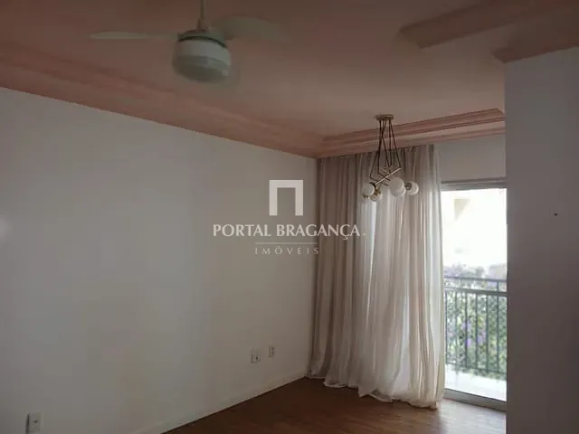 Apartamento 2 quartos e 1 banheiro, à venda, no bairro Residencial das Ilhas em Bragança Paulista