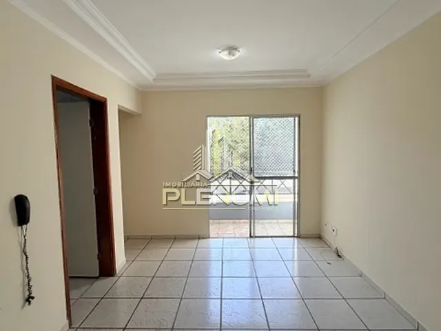 Apartamento 3 quartos e 1 banheiro, à venda ou para alugar, no bairro Jardim Claret em Rio Claro