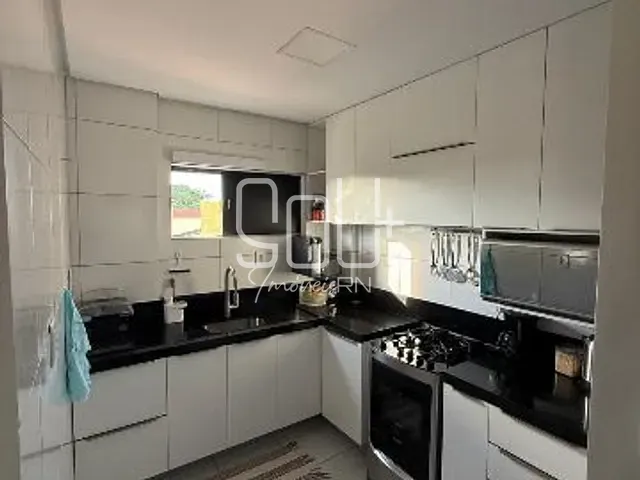 Apartamento 2 quartos e 2 banheiros, à venda, no bairro Nova Parnamirim em Parnamirim