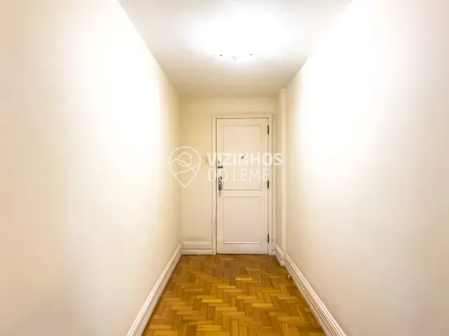 Apartamento com 155m² 3 quartos e 3 banheiros, à venda, no bairro Leme em Rio de Janeiro