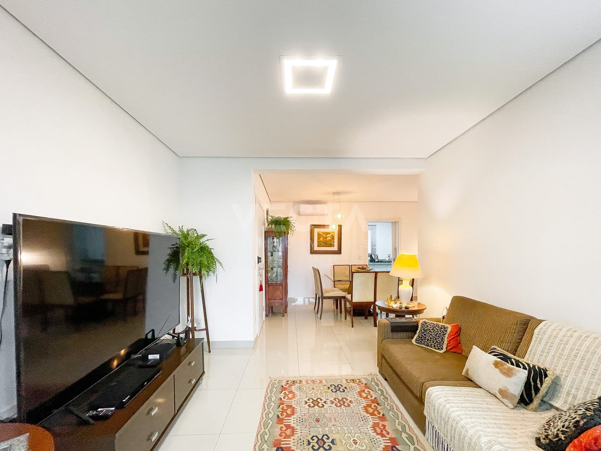 Apartamento à venda com 3 quartos, 136m² - Foto 7