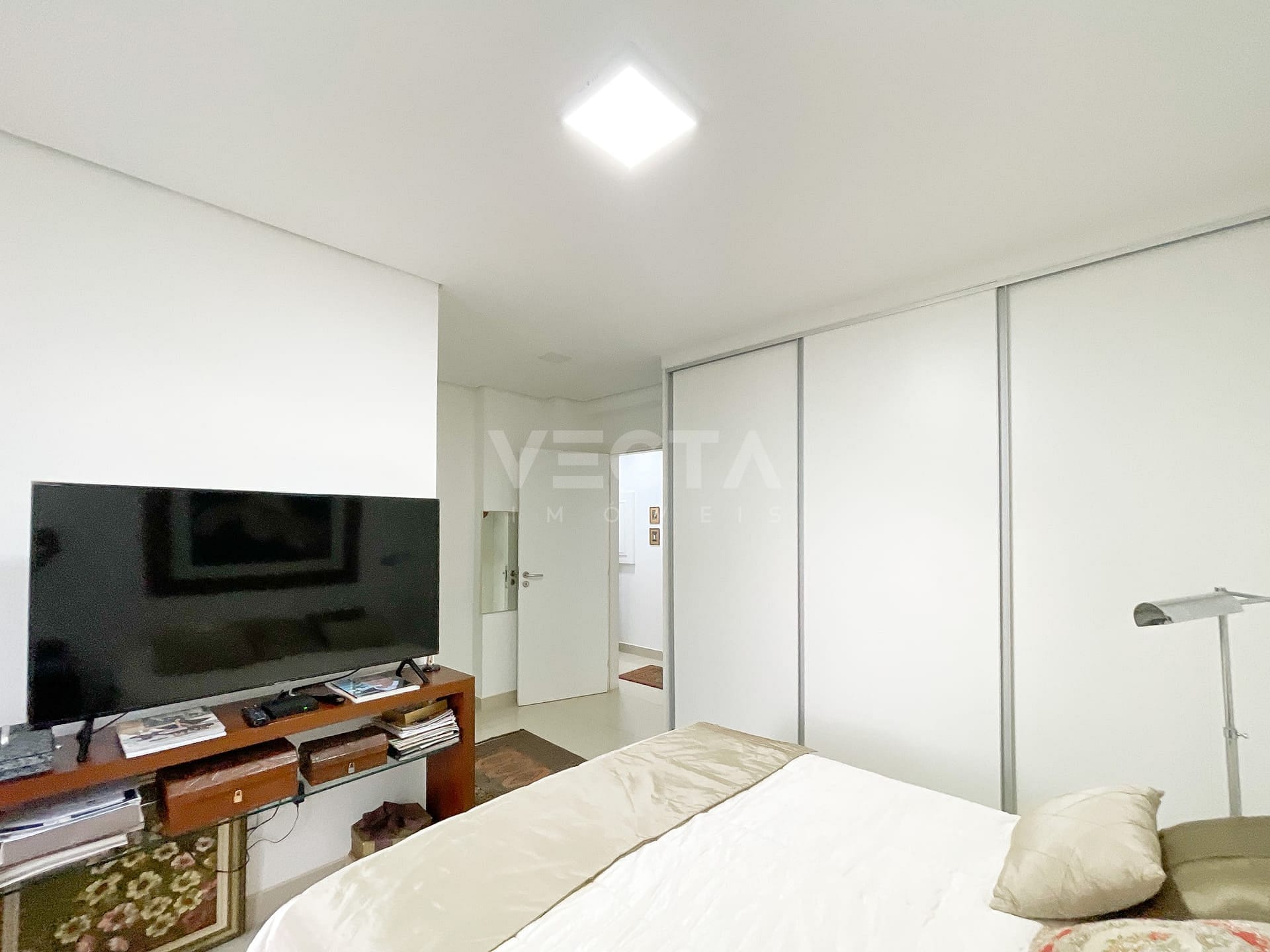 Apartamento à venda com 3 quartos, 136m² - Foto 25