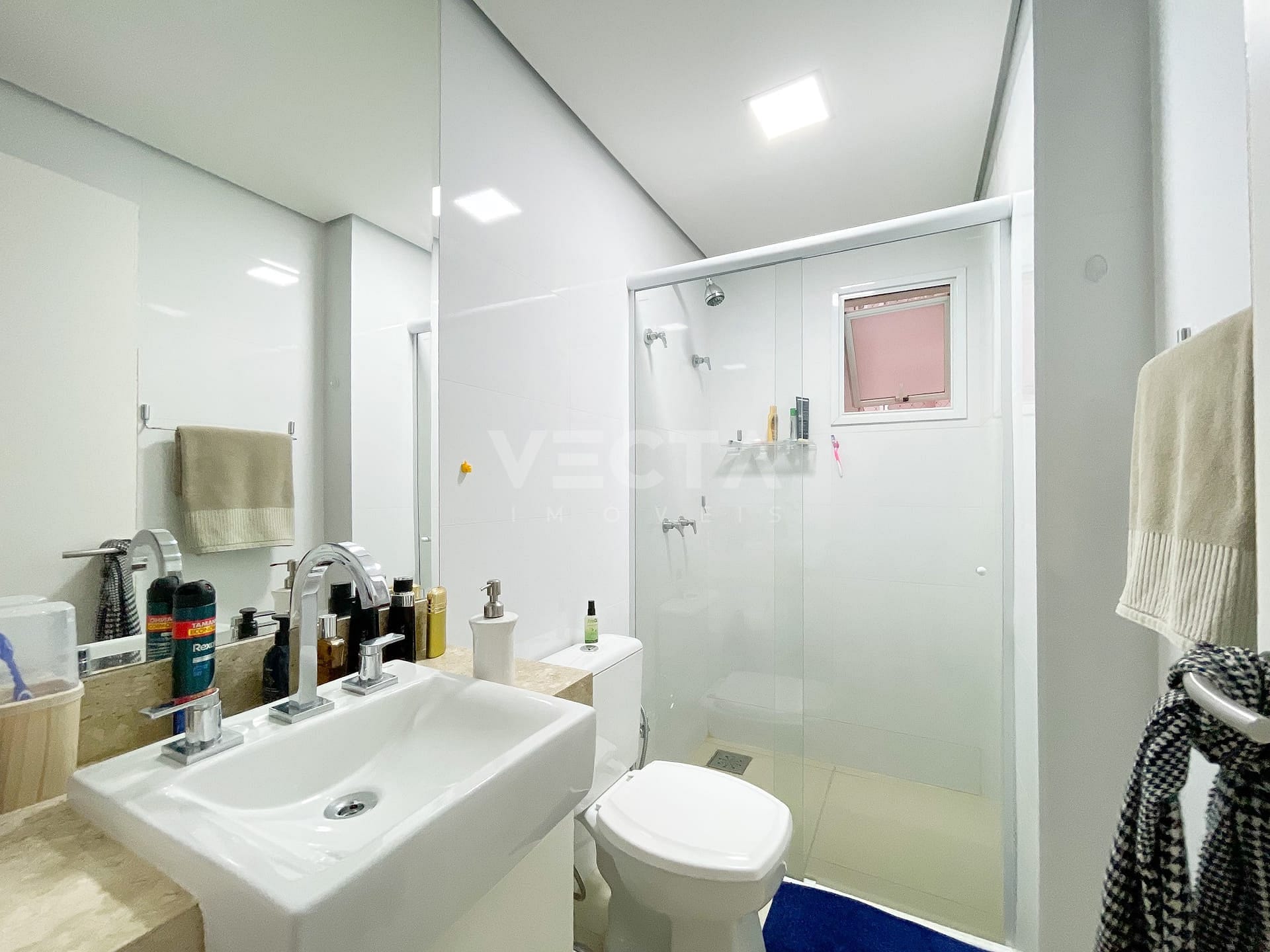 Apartamento à venda com 3 quartos, 136m² - Foto 30