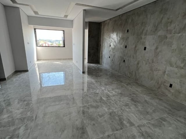 Apartamento com 77m², à venda, no bairro Portal Das Pedras em Cambuí