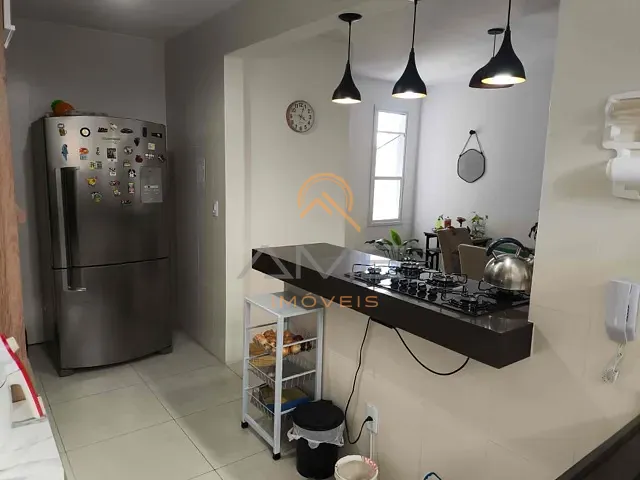 Apartamento com 100m² 2 quartos e 1 banheiro, à venda, no bairro Centro em Pelotas