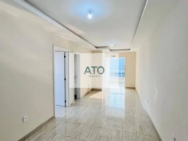 Apartamento 2 quartos e 2 banheiros, à venda, no bairro 15 de Novembro em Tijucas