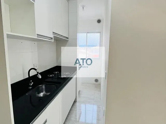 Apartamento 2 quartos e 2 banheiros, à venda, no bairro 15 de Novembro em Tijucas