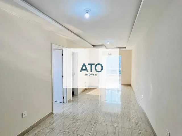 Apartamento 2 quartos e 2 banheiros, à venda, no bairro 15 de Novembro em Tijucas